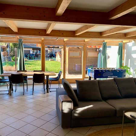 Kleines Reihenhaus Im Chiemgau Apartment Зигсдорф Екстериор снимка