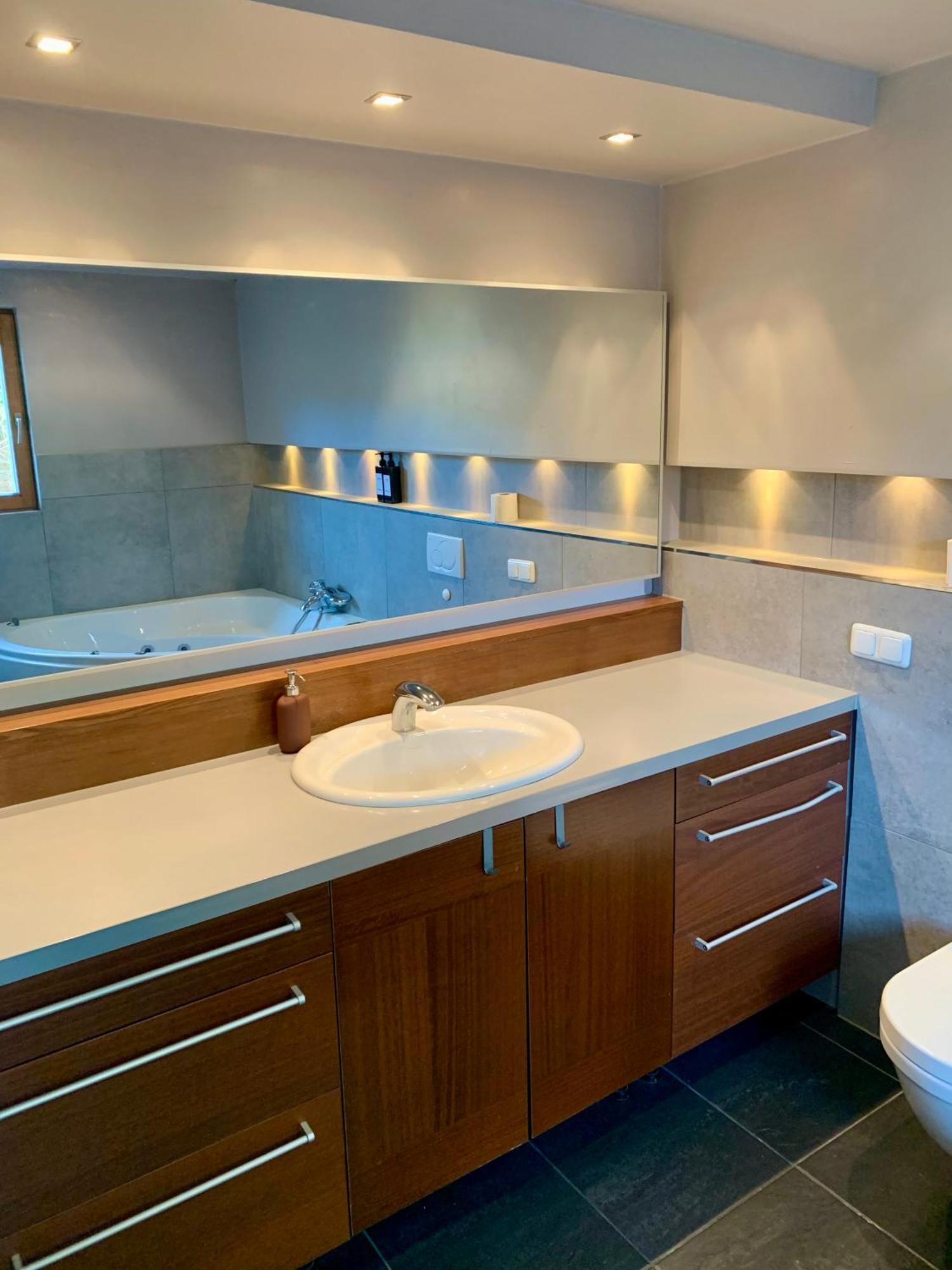Kleines Reihenhaus Im Chiemgau Apartment Зигсдорф Екстериор снимка